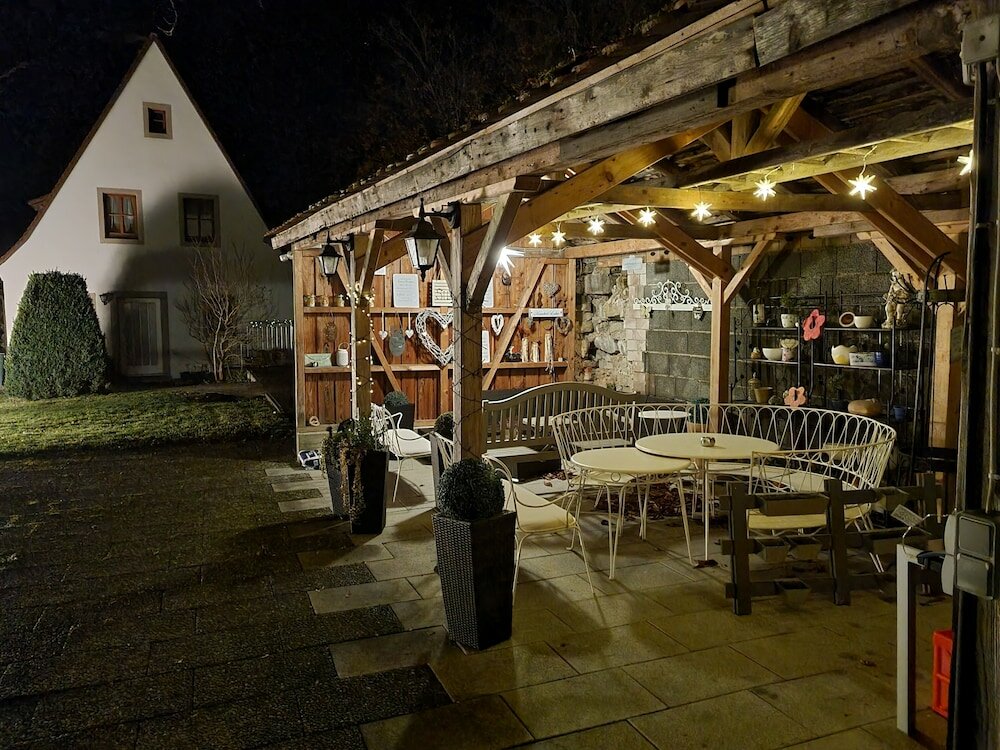 Фото Boutiquehotel Goldene Rose