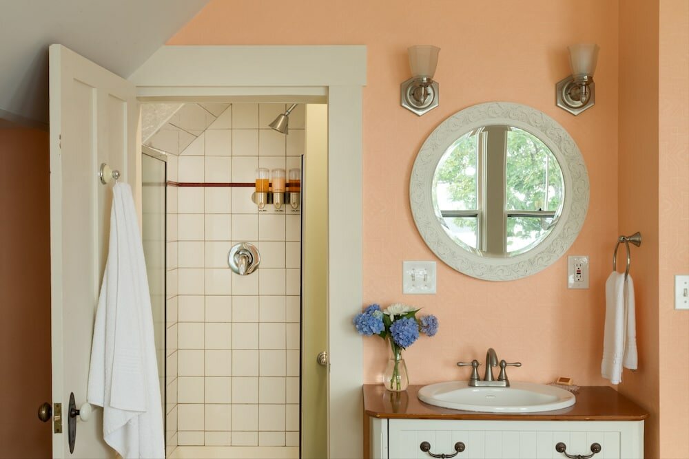 Фото The Lake House at Ferry Point