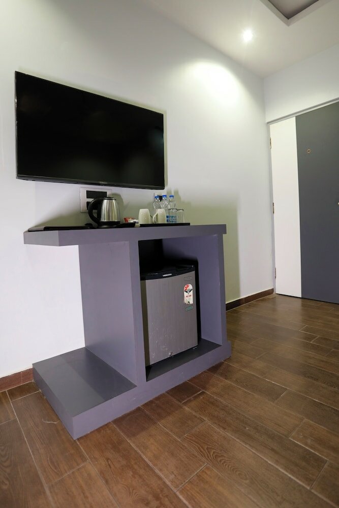 Фото Hotel Dolphin International
