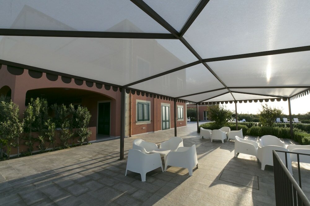 Фото Olea Court Resort