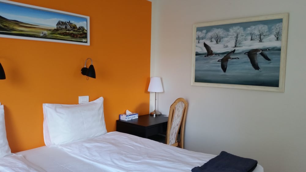 Фото Laugar Guesthouse