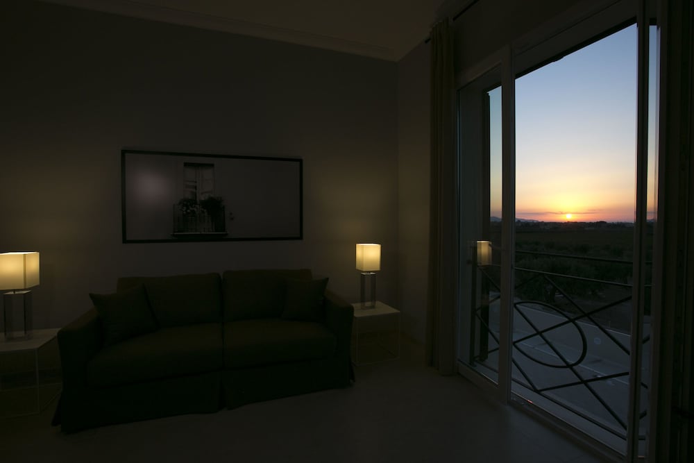 Фото Olea Court Resort