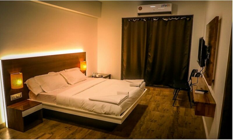 Гостиница Hotel Samudra City