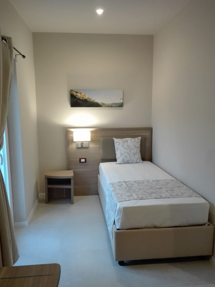 Фото La Cattedrale