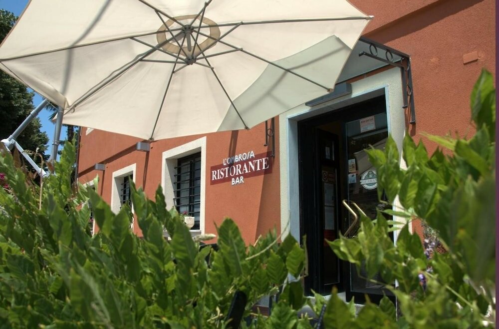 Фото Hotel Locanda l'Ombrosa