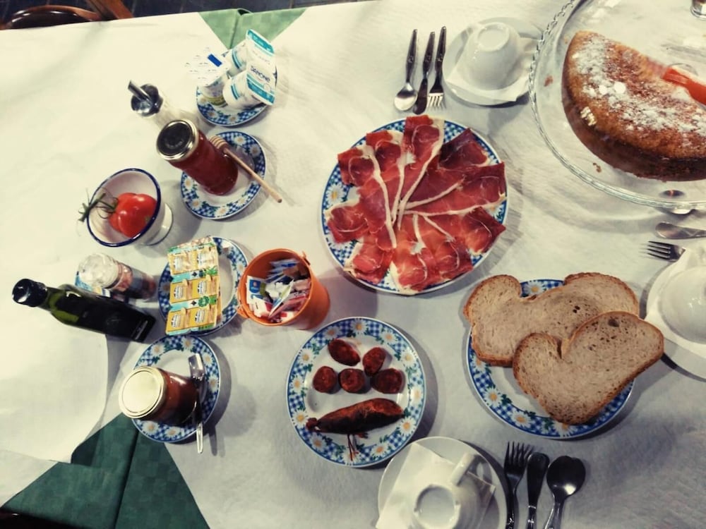 Фото Agroturismo La Casona de Belmonte