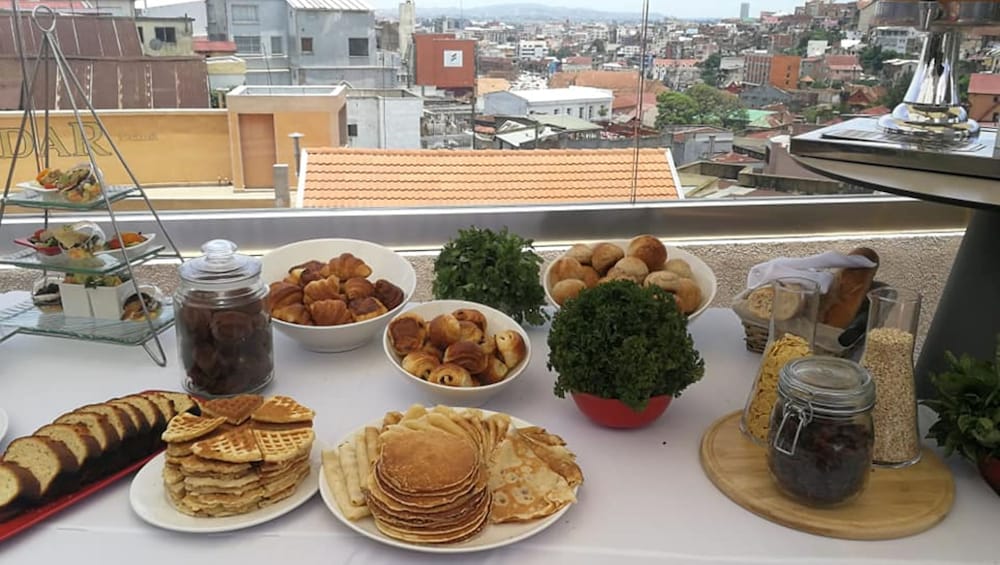 Фото Radisson Serviced Apartments Antananarivo City Centre