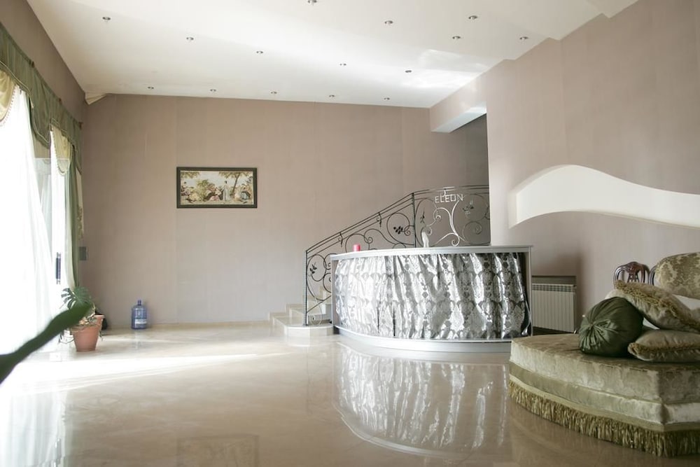 Фото Hotel Eleon