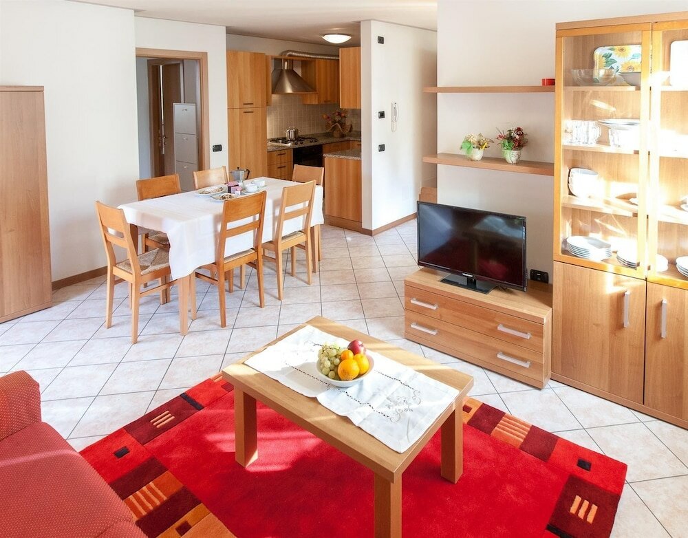 Фото Appartamenti Enrosadira