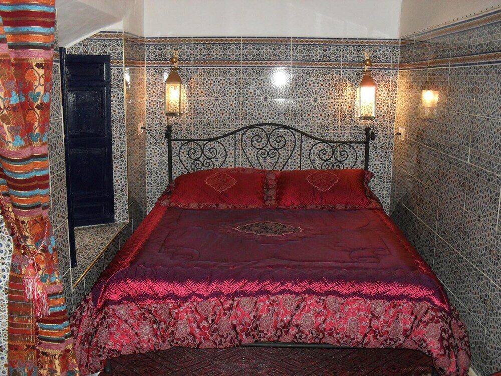 Фото Riad Tiziri