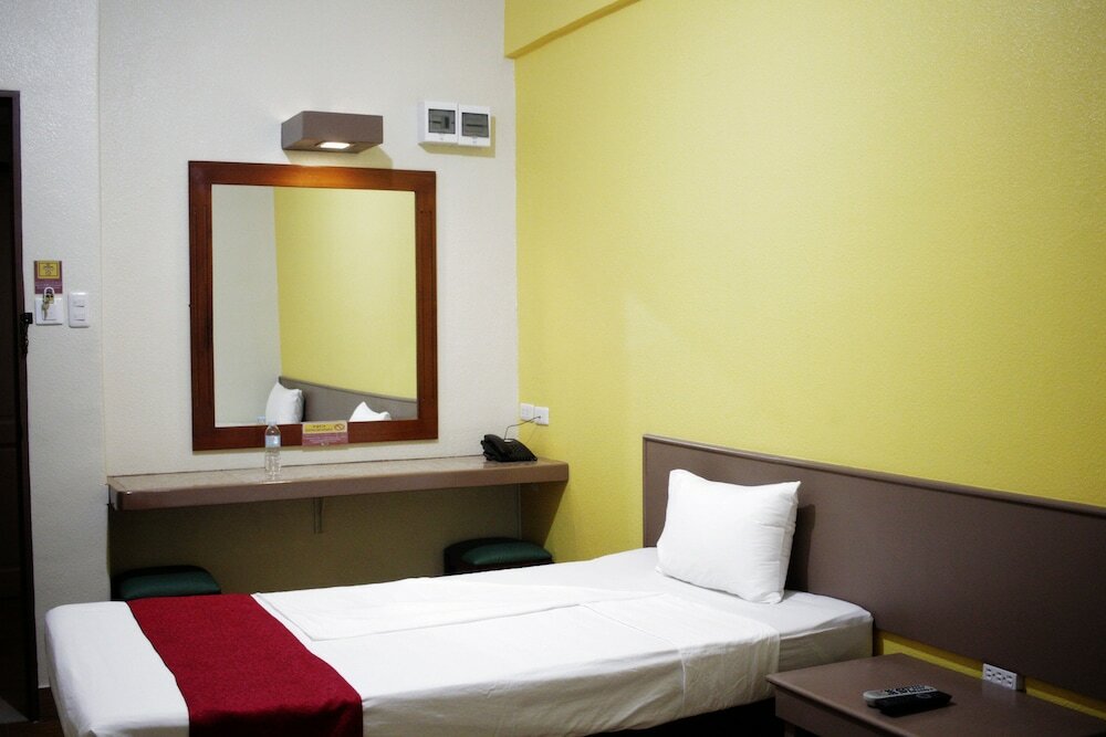 Фото In & Go Hotel