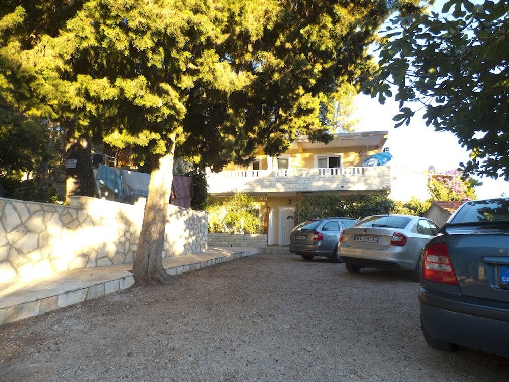 Фото Apartments Plaza