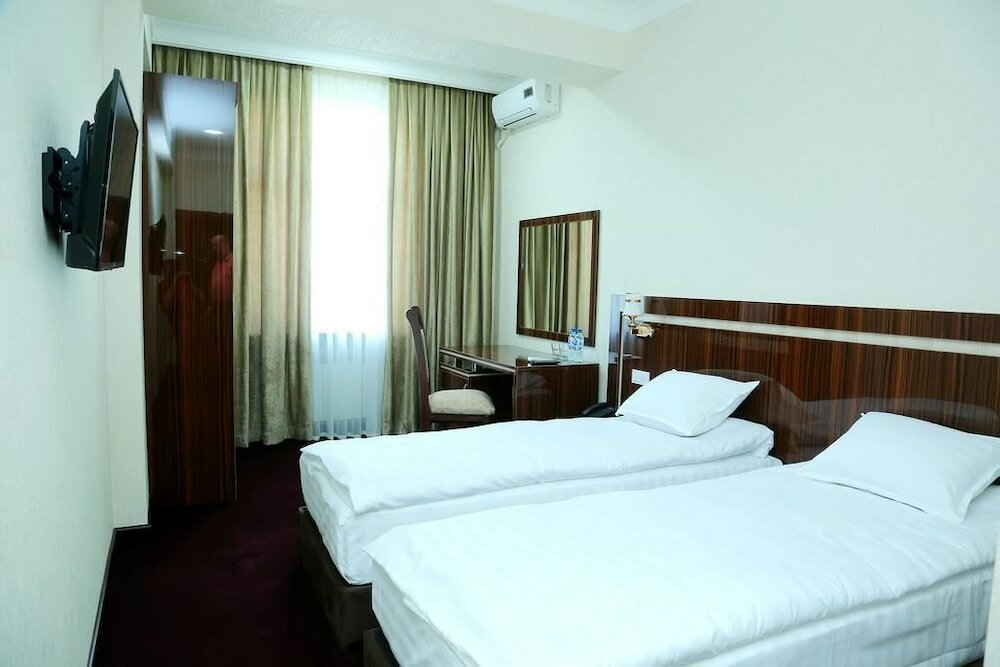 Фото Grand Capital Hotel