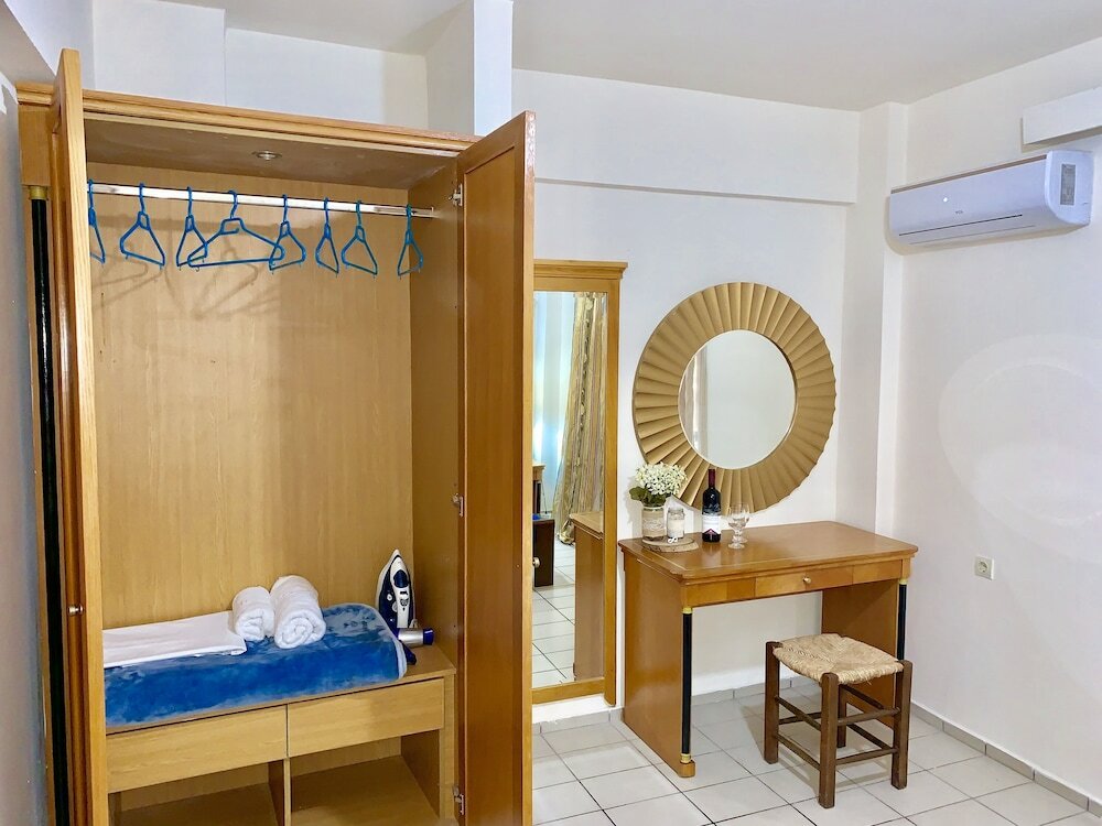 Фото The Blue Apartments