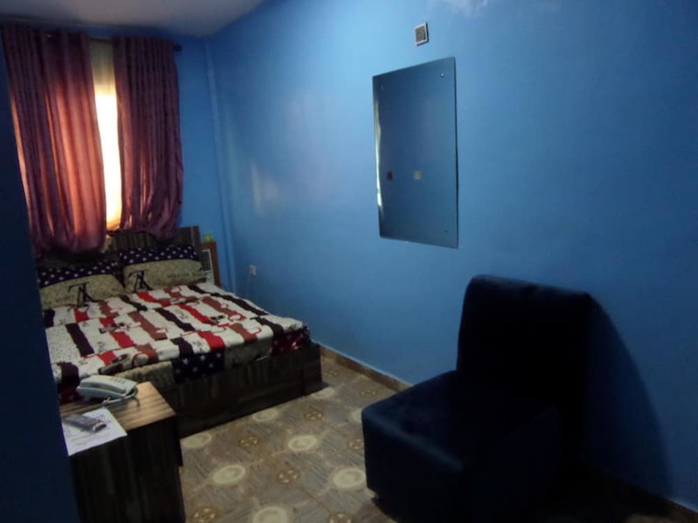 Фото X Garden Hotel & Suites