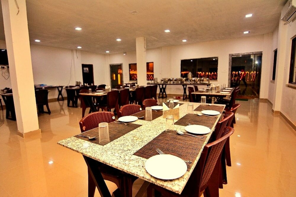 Фото La Macaw Resort