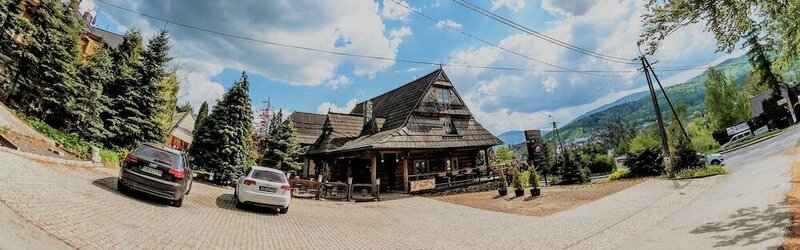 Гостиница Pensjonat Karczma Beskidzka в Бельско-Бяле