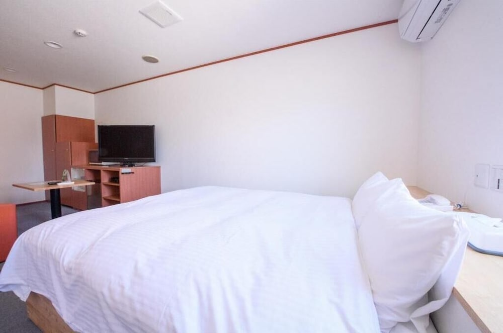 Фото Awajishima Hotel Lodge Green Cozy