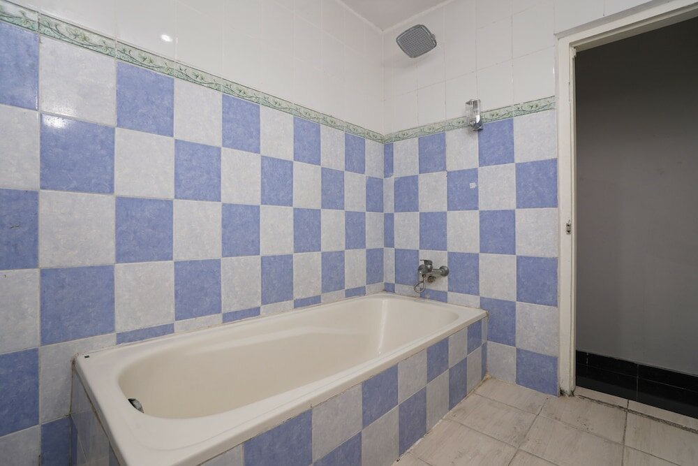 Фото Oyo 1934 Sedana Inn