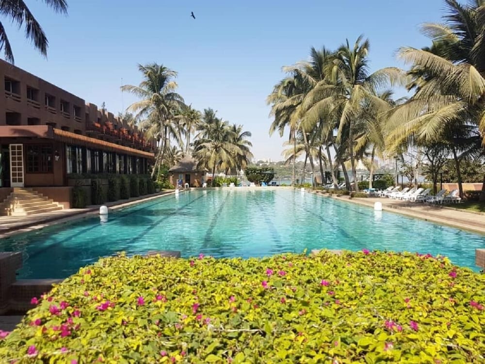 Фото Hotel Jardin Savana Dakar