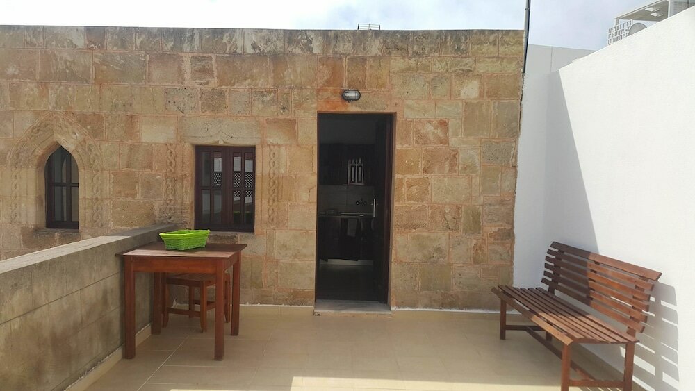 Фото Lindos centre studios