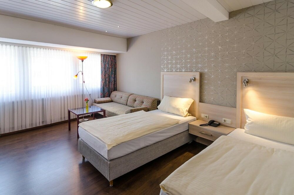 Фото Hotel Harßhof