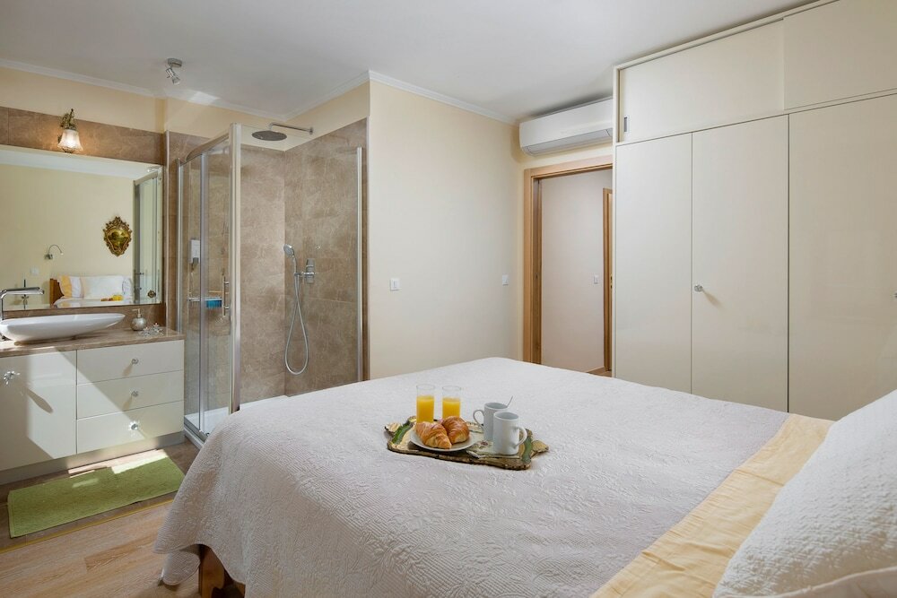 Фото Valdibora Seaview Residence