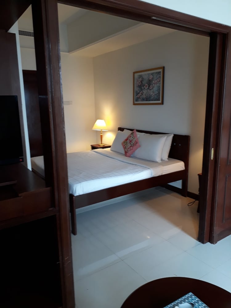 Фото Sweet Dream Suites at Times Square