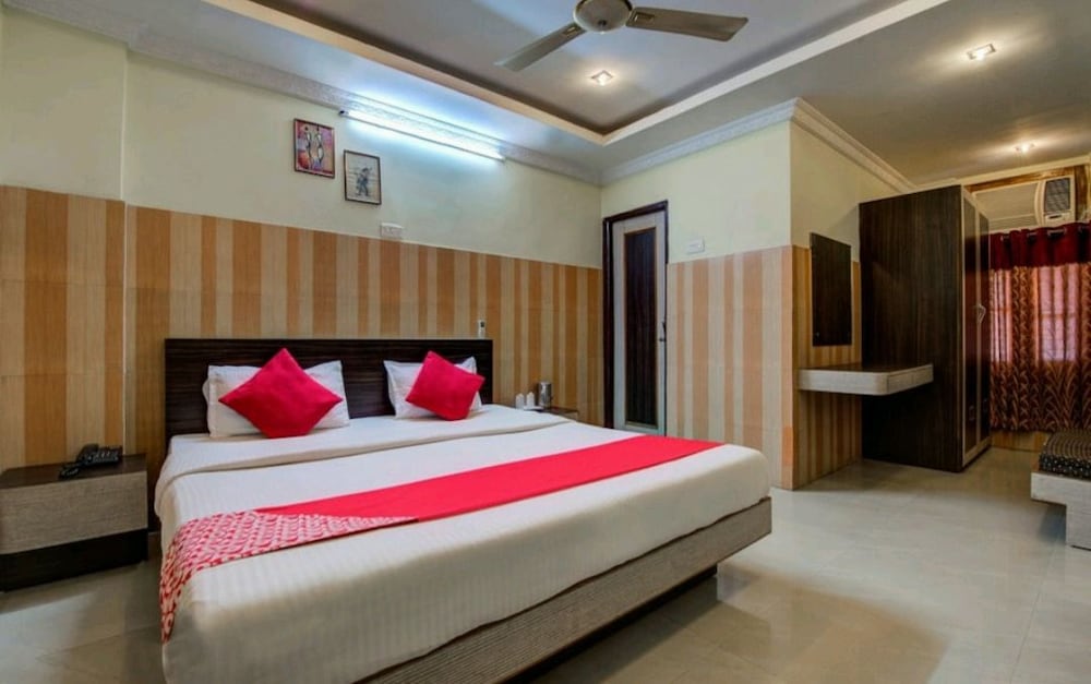 Фото Green Valley Hotel