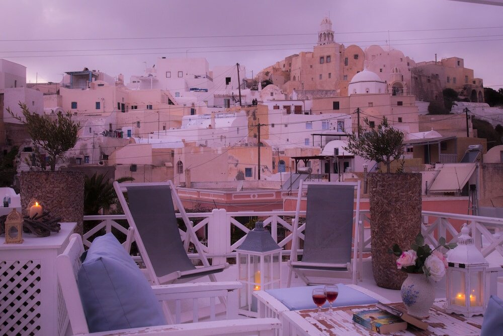 Фото Linos Suites