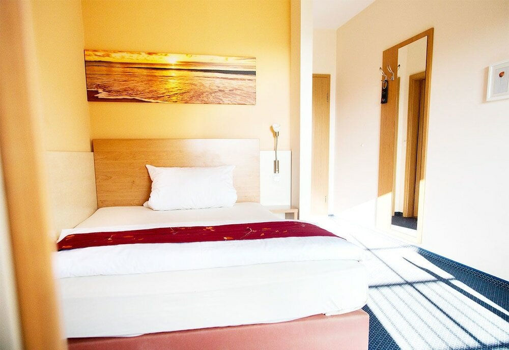 Фото Hotel Villa Toskana