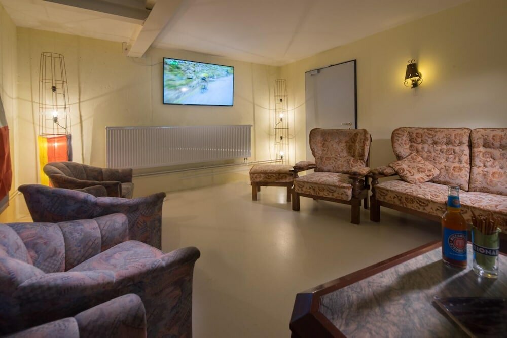 Фото Airport Hostel