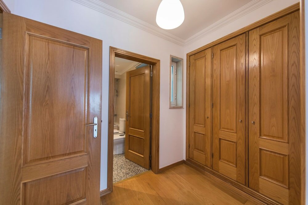 Фото Family Wonder Two Bedroom Garage