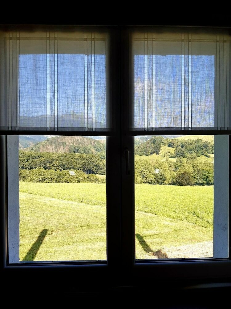 Фото Tolare Berri