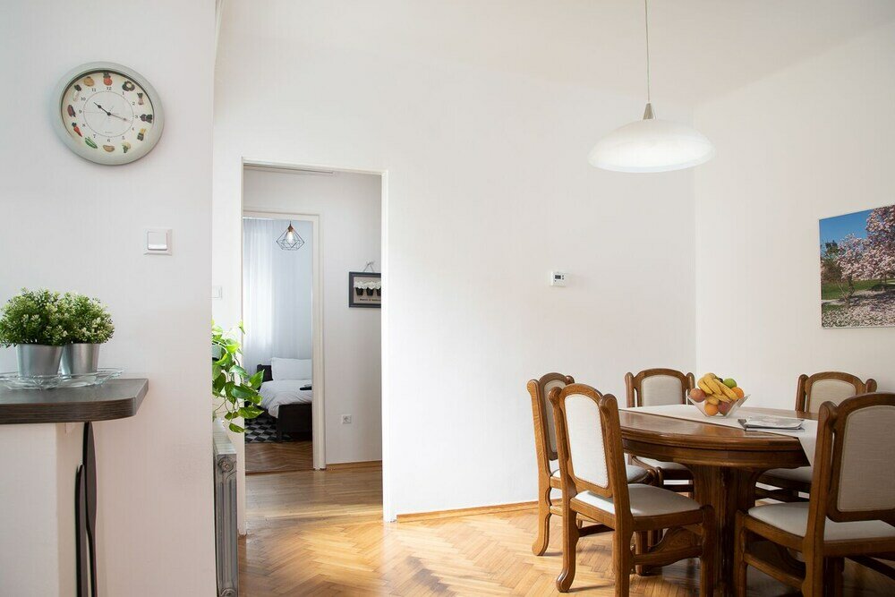 Фото Modern Spacious 3bdr Apartment in Heart of Zagreb