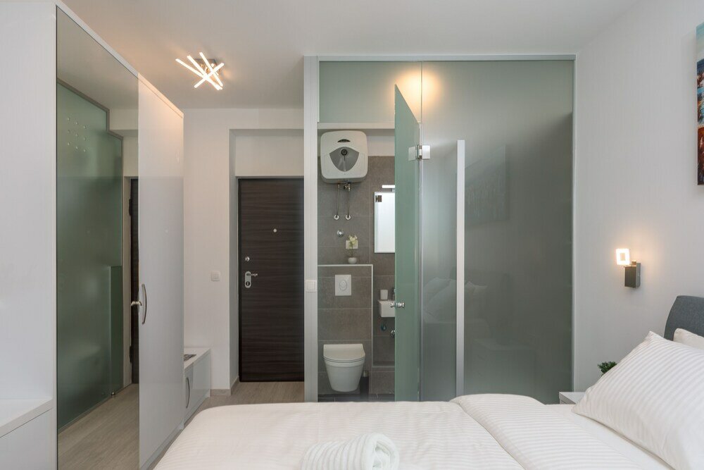 Фото Luxury Studios & Rooms Seven