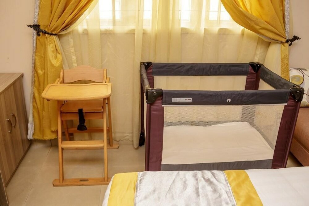 Фото Apartment Royale Hotel and Suite