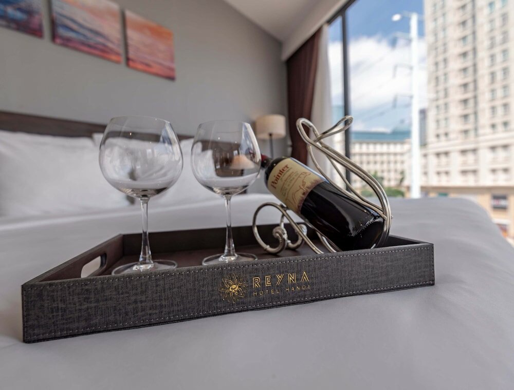 Фото Reyna Hotel Hanoi