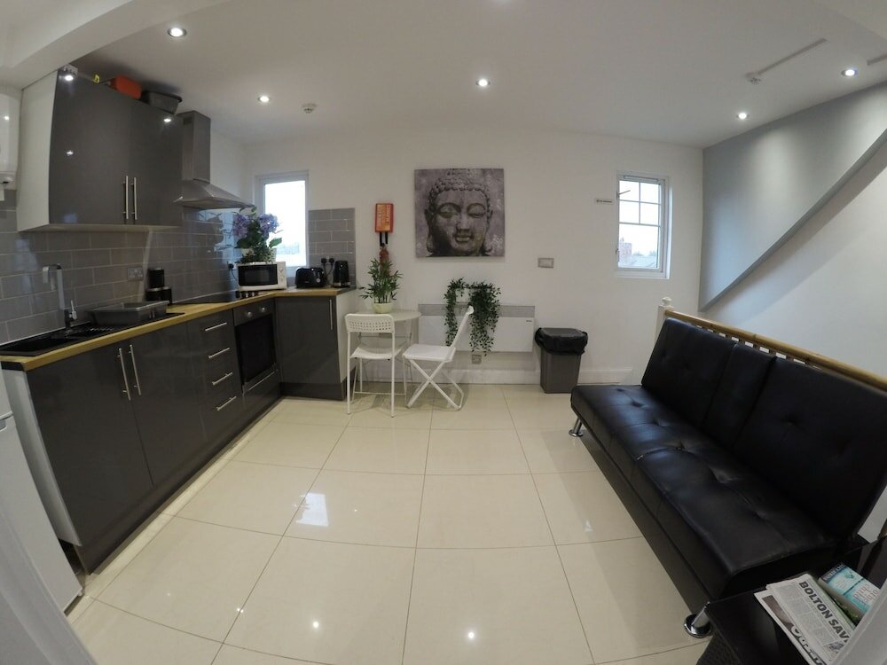 Фото Stunning one bedroom flat