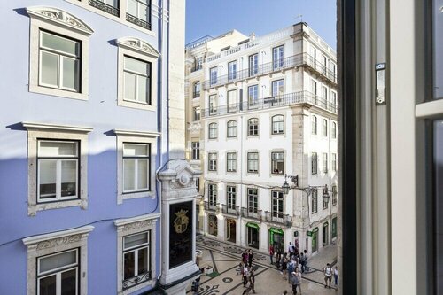 Гостиница Altido Beautiful 2br Apt in Baixa, nearby Praça do Comércio в Лиссабоне