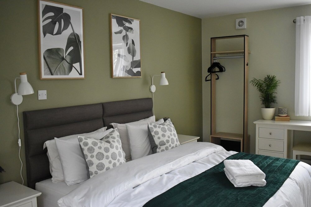 Фото The Spinney