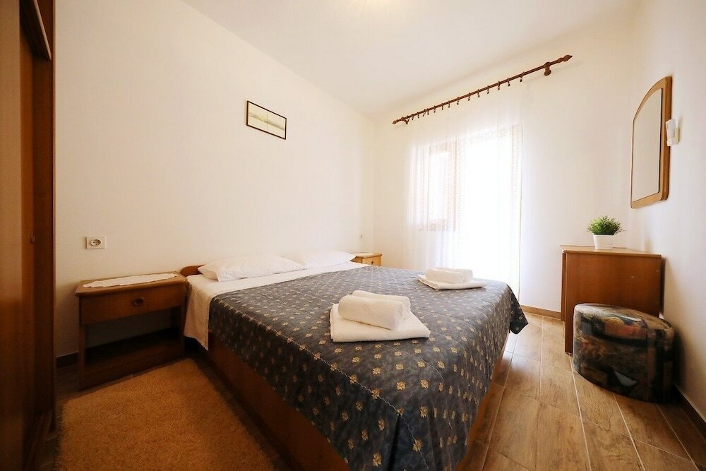 Фото Knez Mali Iz