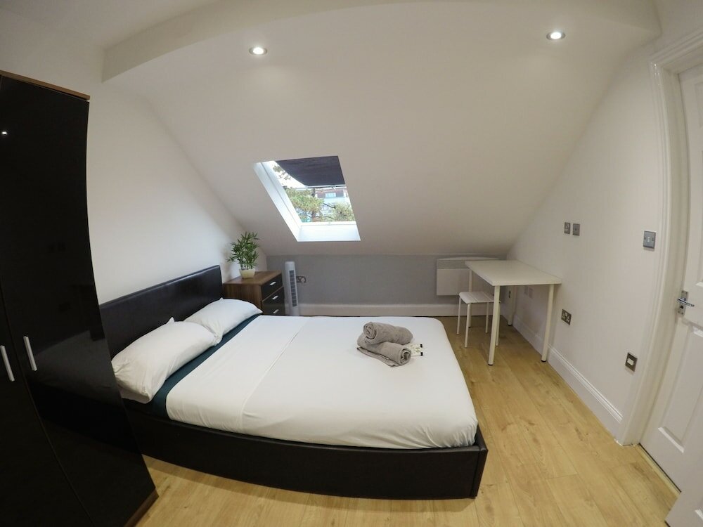 Фото Stunning one bedroom flat