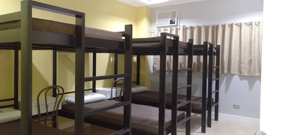 Фото The Royale House Travel Inn and Dormitel