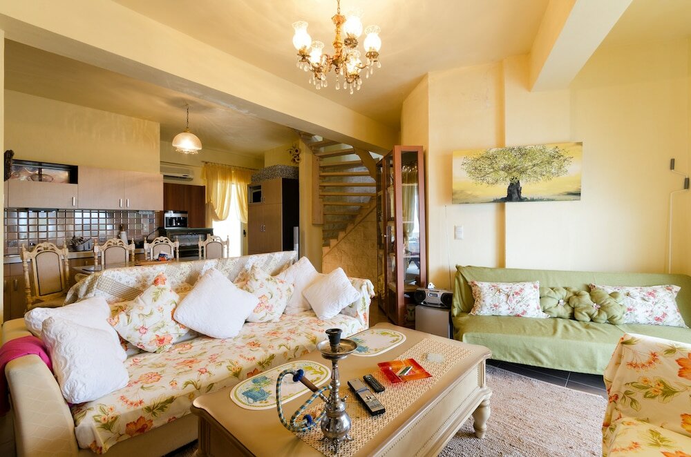 Фото Oikies Lyttos