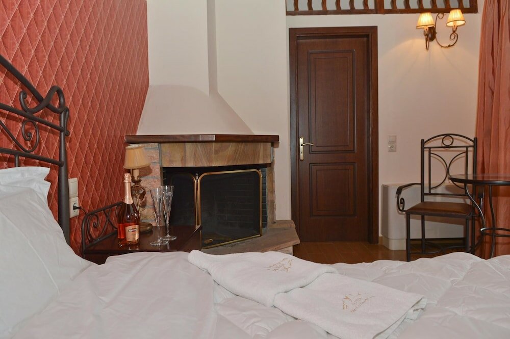 Фото Hotel Mikri Archontissa