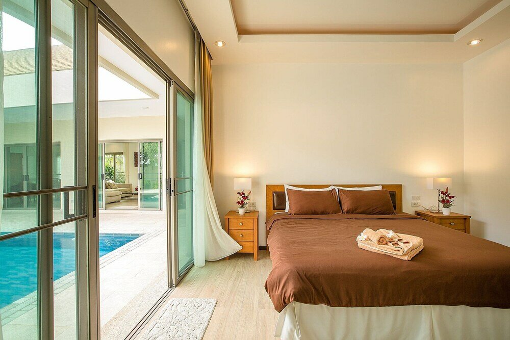 Фото Nai Harn Pool Villa - Villa Bond
