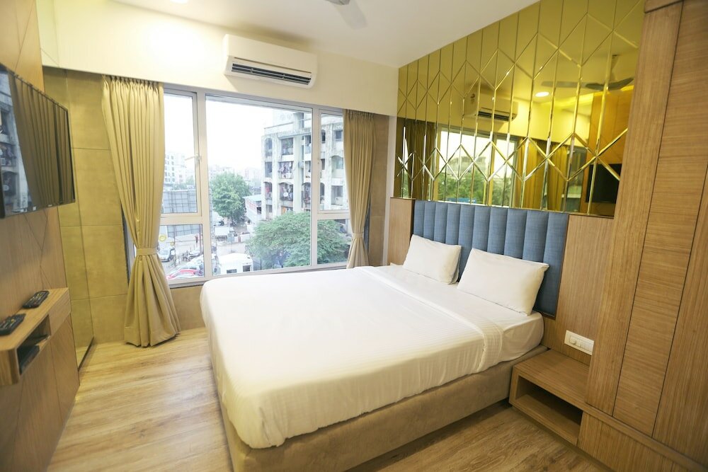 Фото Hotel Sa Residency