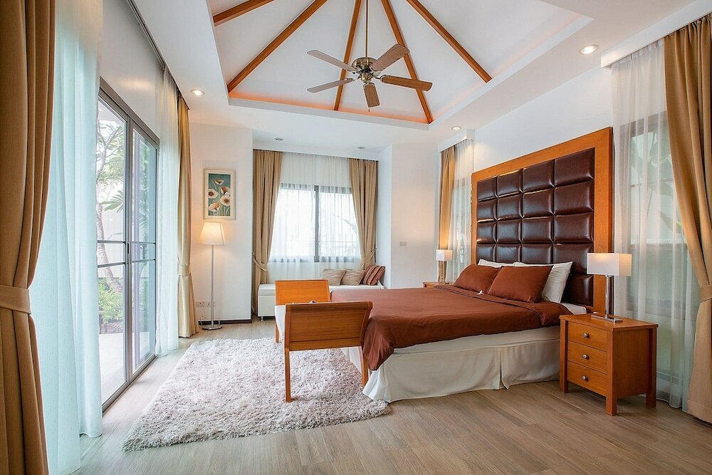 Фото Nai Harn Pool Villa - Villa Bond