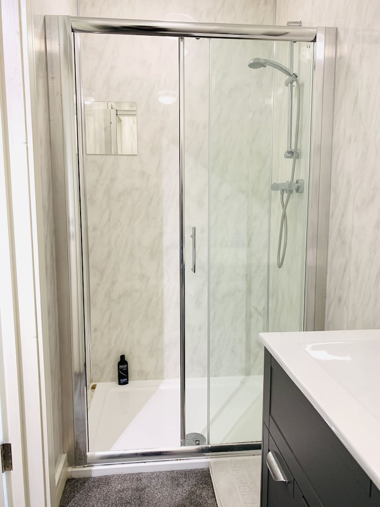 Фото Elthorne Luxury Apartments